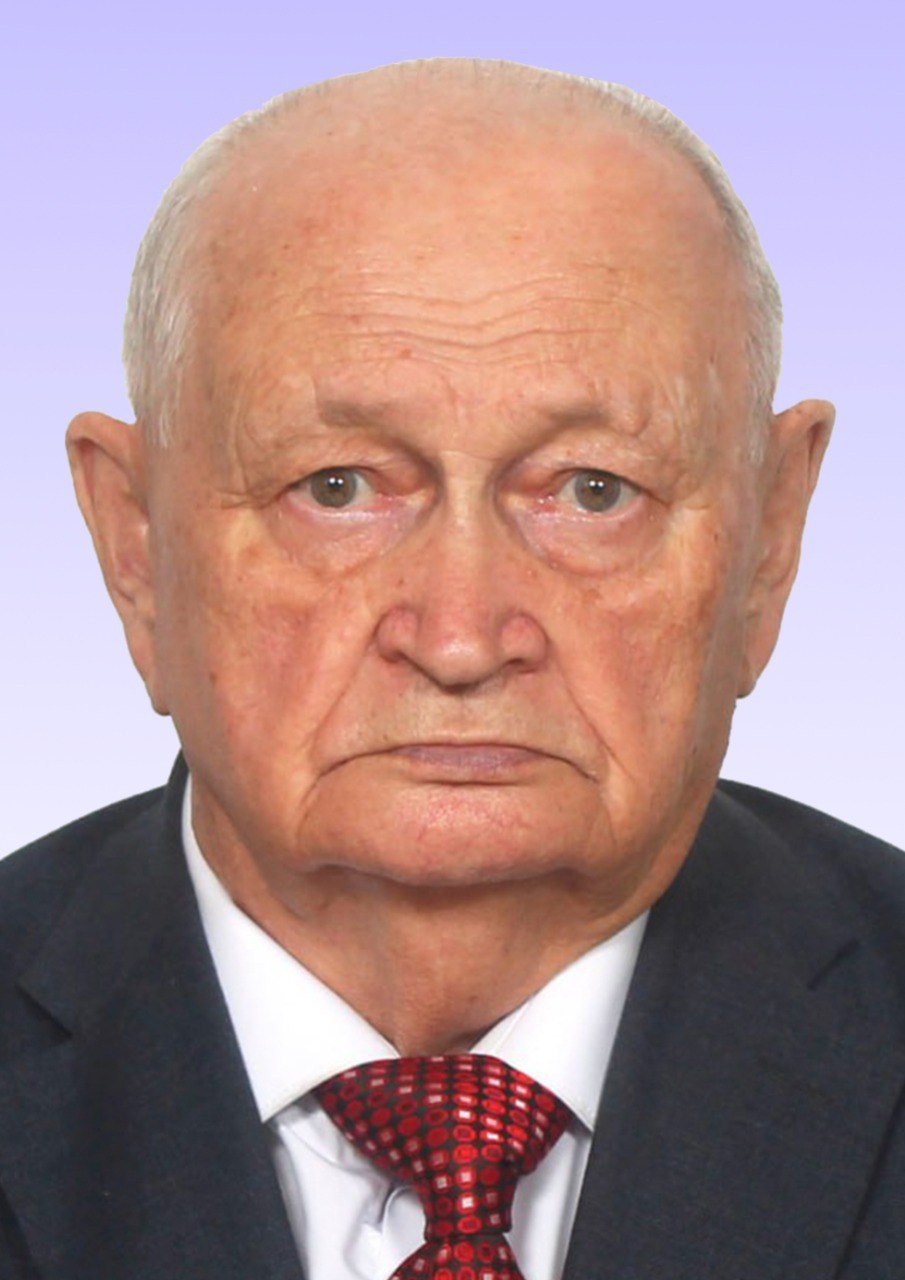 Лукашов Станислав Иванович.